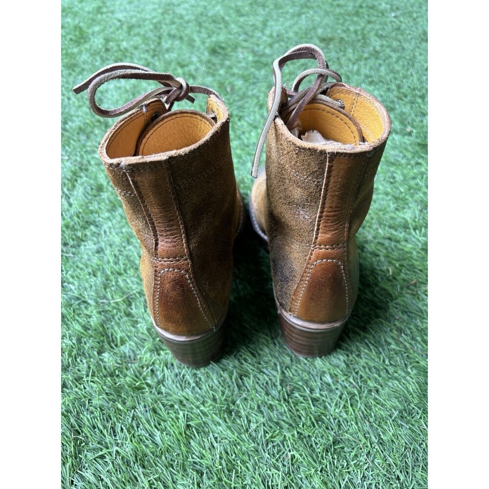 FRYE Vintage Sabrina Lace Up Brown Suede Leather Western Bootie Combat Boots 8 - Picture 6 of 10